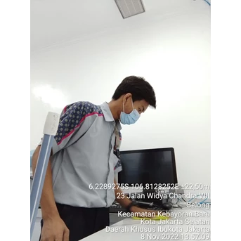 Office Boy/Girl dusting meja lab 08 november 2022