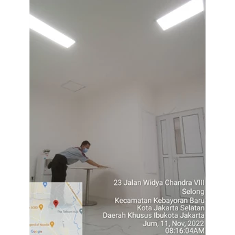 Office Boy/Girl dusting meja koridor lantai tiga 11/11/2022