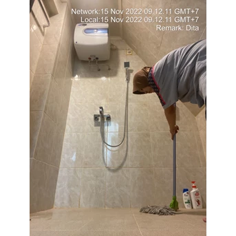 Office Boy/Girl Mopping toilet pria di VIBE YOGA STUDIO 15/11/2022