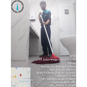 Office Boy/Girl mopping toilet lantai tiga 01/03/2023