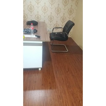 Pusat Lantai Vinyl plank