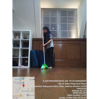 Office Boy/Girl sweeping kolong rak di VIBE YOGA STUDIO 20/05/2023