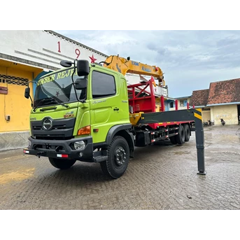 rental truck mounted crane xcmg 12 ton hino fm280 jw-6