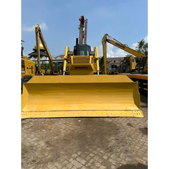 Rental Alat Berat Bulldozer Komatsu D65PX-12 Tahun 2018