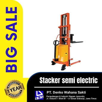 Stacker Semi Electric