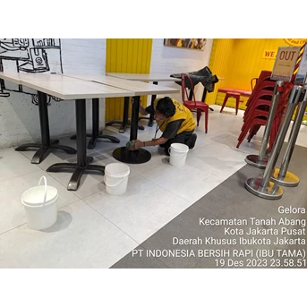 general cleaning dusting debu meja di halal gays 27/12/2023