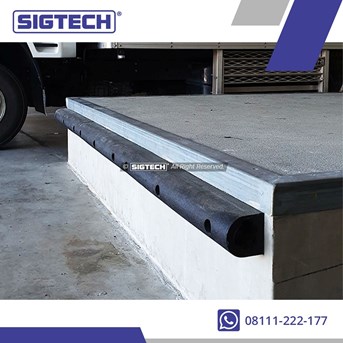 Karet Bumper D – Bumper Karet Padat untuk Industri & Warehouse