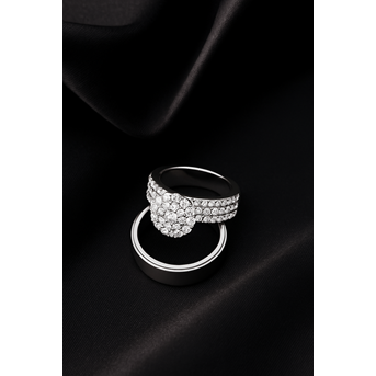 Custom Cincin Couple Platinum untuk Lamaran di Jogja 2 Tahun Garansi