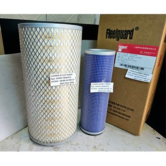 FLEETGUARD AF 26085 AF-26085 AF26085 AF-26086 AF 26086 AF26086 AF25812