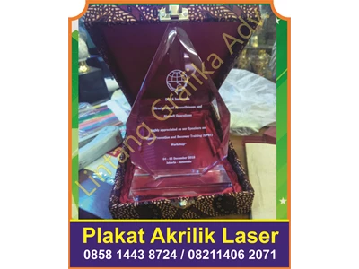 Plakat Akrilik Laser
