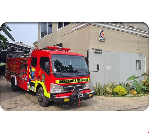 Fire Engine / Mobil Pemadam Kebakaran