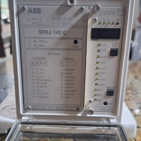 ABB SPAJ 140 C Over-current and earth-fault relay RS 611 006-AA