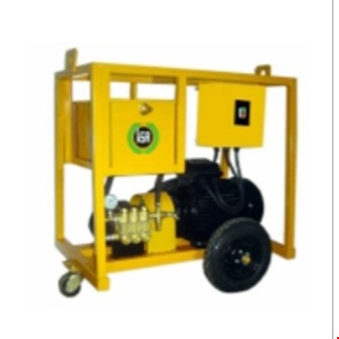 Pompa High Pressure Water Jet Cleaning 300 bar | Assembly in PT KS