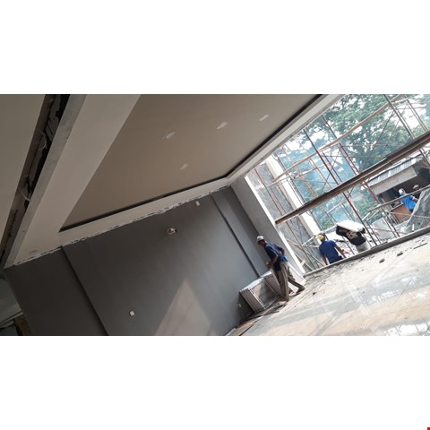 renovasi plafon gypsum bocor 