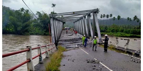 kontraktor perbaikan jembatan hulu sungai selatan-6