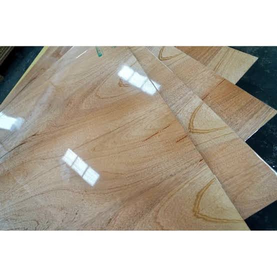 Jual PLYWOOD POLYRESIN MURAH SENTANI oleh PT. Kaltim Jaya Makmur